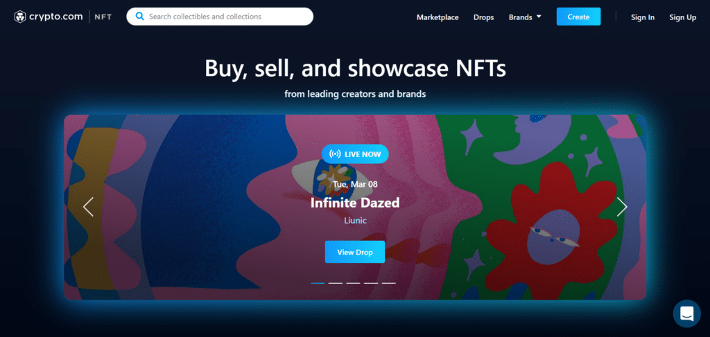 Screenshot della pagina ufficiale di Crypto.com che mostra la possibilità di poter acquistare e vendere NFT.